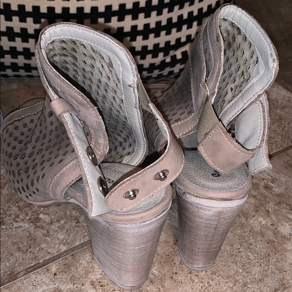 Cameron leather sandal - Picture 6 of 8